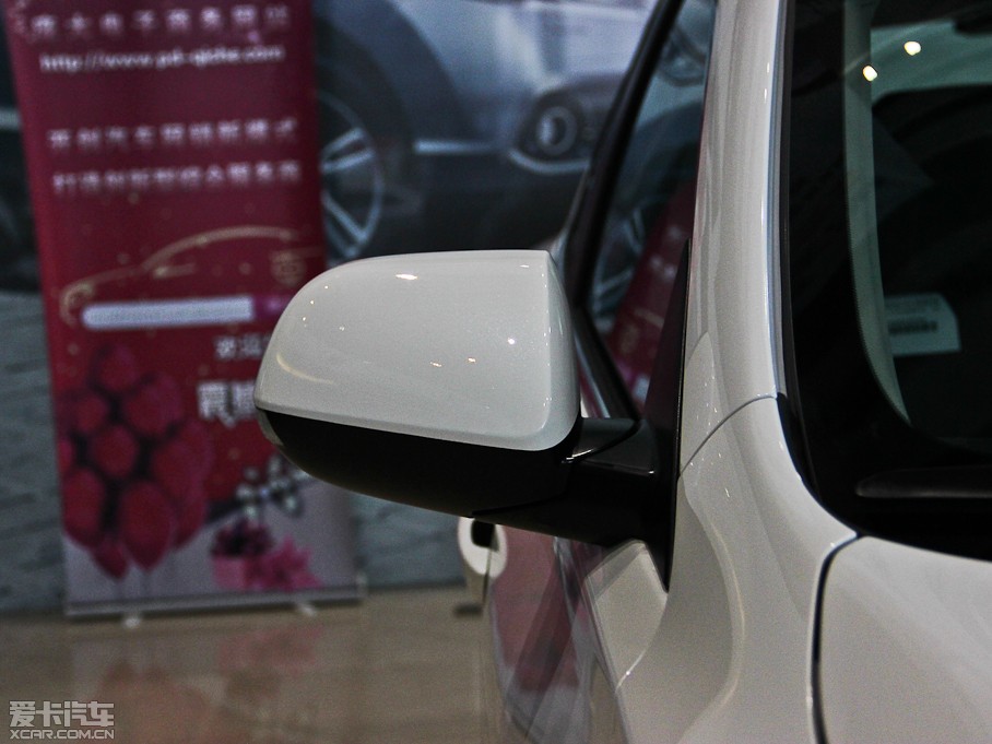 2013��֎��ILX 2.0L �ԄӾ��J��