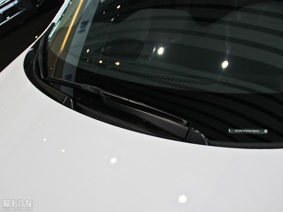 2013��֎��ILX 2.0L �Ԅ�(d��ng)���J��