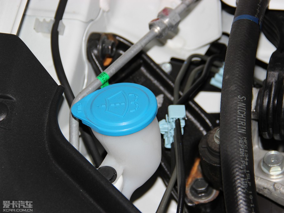 2013��֎��ILX 2.0L �ԄӾ��J��