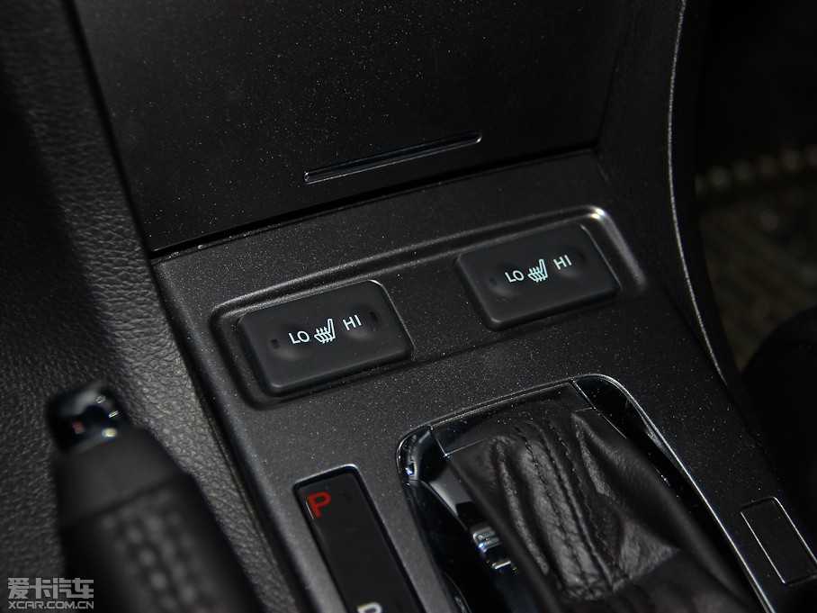 2013��֎��ILX 2.0L �ԄӾ��J��