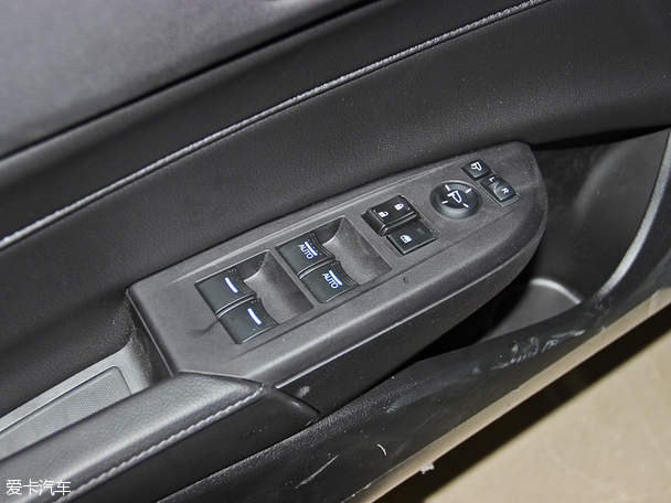 謳歌2013款謳歌ILX