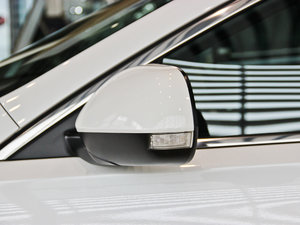 2013��2.0L �ԄӾ��J�� �������^