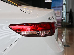 2013��2.0L �ԄӾ��J�� �������^