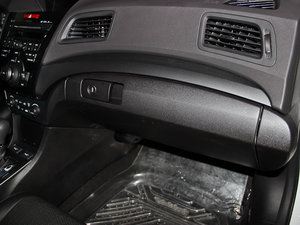 2013��2.0L �ԄӾ��J�� ���g����