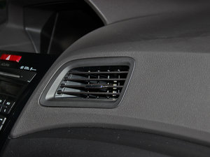 2013��2.0L �ԄӾ��J�� ���g����