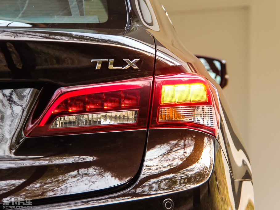 2015کTLX() 3.5L SH-AWD