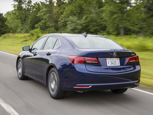 2015款2.4L 精英型 整体外观