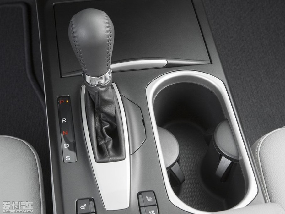 2016֎RDX(M) 3.0L ԄӃm