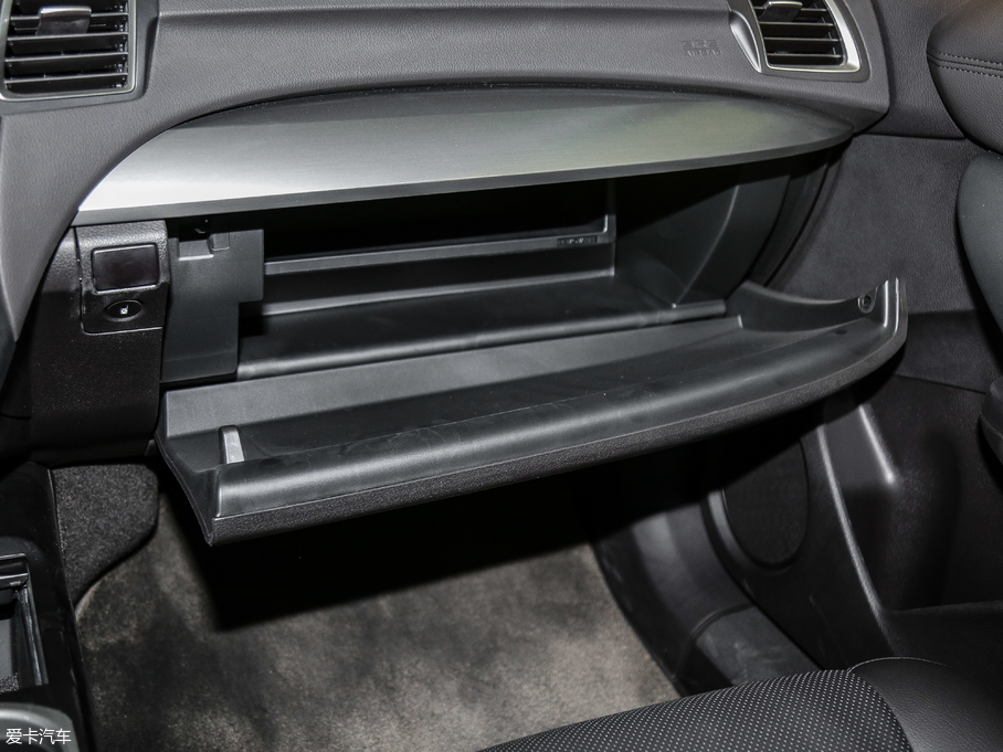 2016��֎��RDX(�M��) 3.0L �ԄӃ�򌾫�J��