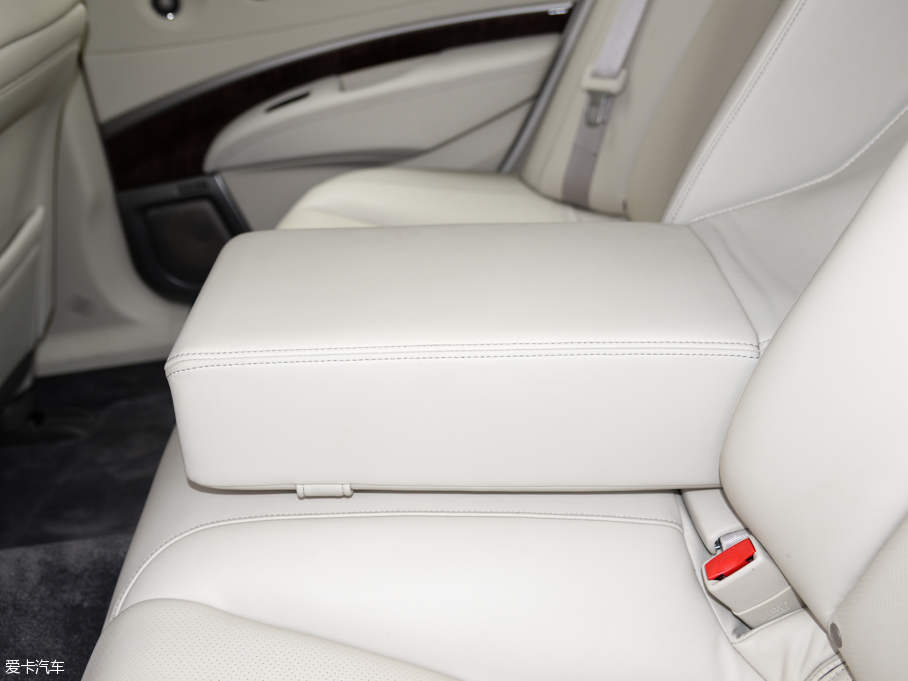 2015��֎��RLX���(d��ng)�� SH-AWD��