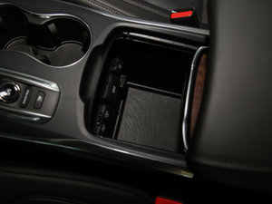 2017��3.0L ���S�� ���g����