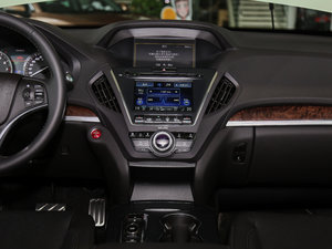 2017款3.0L 享驭版 中控台