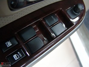 2009��3.2L 5�T�ԄӰ� �п؅^