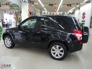 2009款3.2L 5门自动版 整体外观