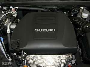 2010款2.4L 四驱运动导航版 发动机