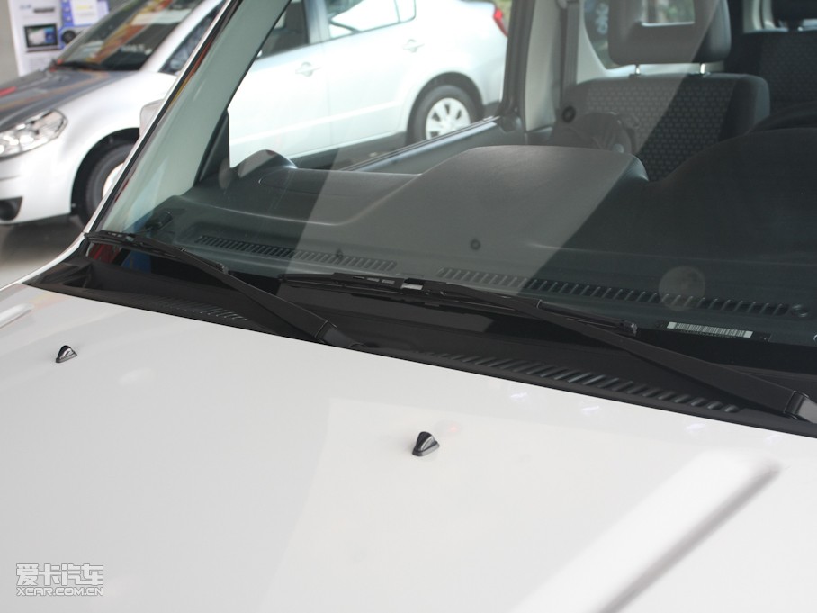 2011ķ 1.3L Ԅӆɫ