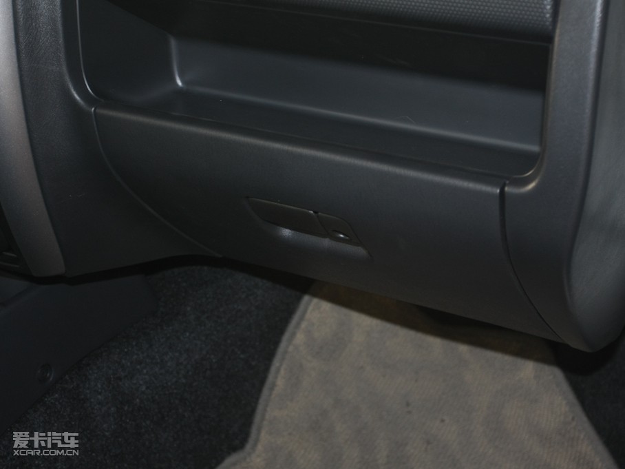 2011ķ 1.3L Ԅӆɫ