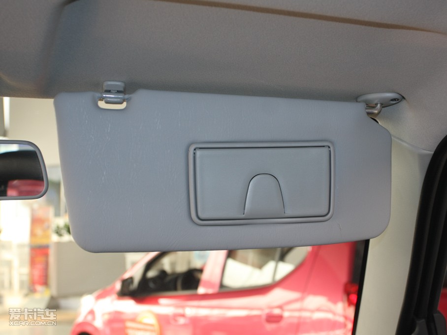 2011ķ 1.3L Ԅӆɫ