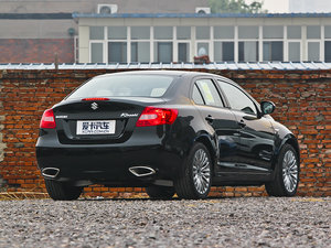 2012款2.4L CVT两驱限量版 整体外观
