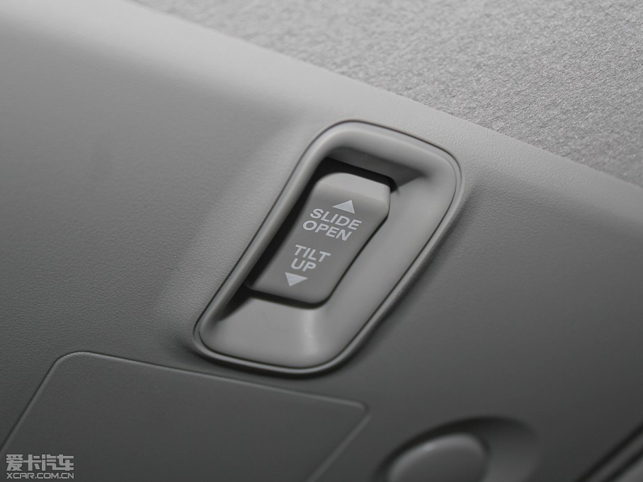 2012����S���� 2.4L 5�T�ԄӺ��A������