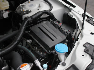 2012款2.4L 5门自动豪华导航版 其它