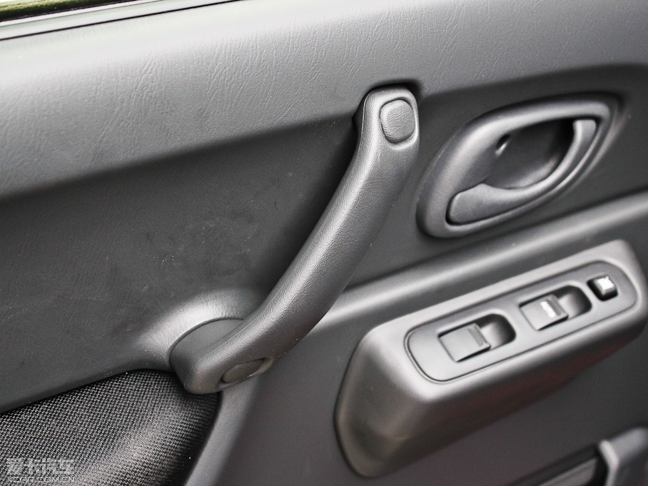 2012ķ 1.3L ԄJLX