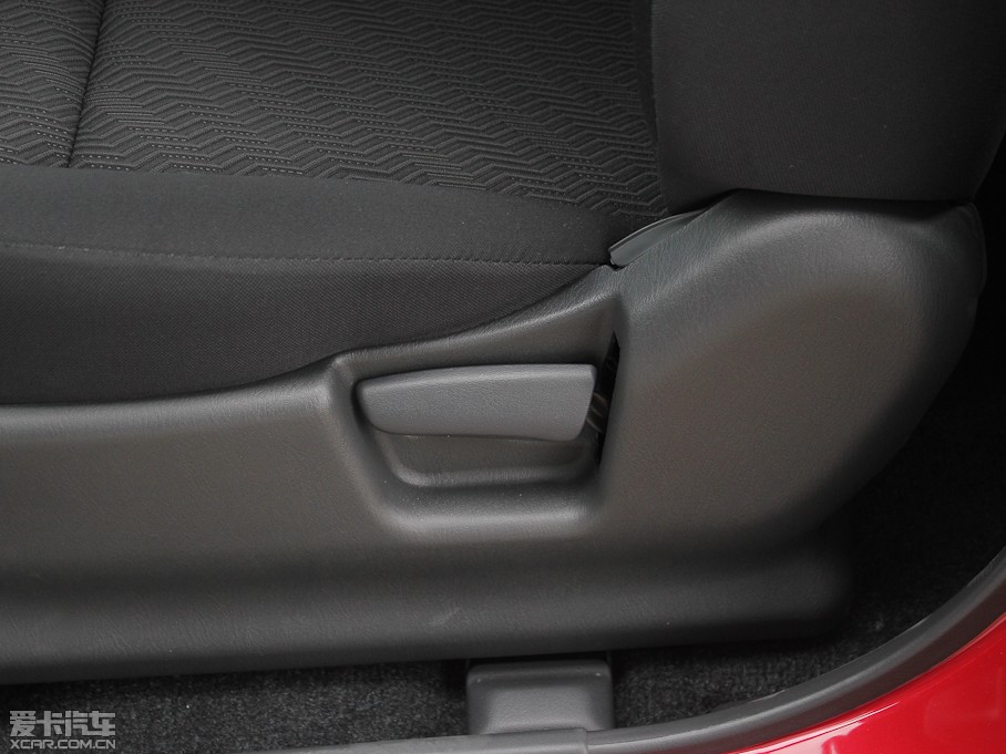 2012ķ 1.3L ԄJLX