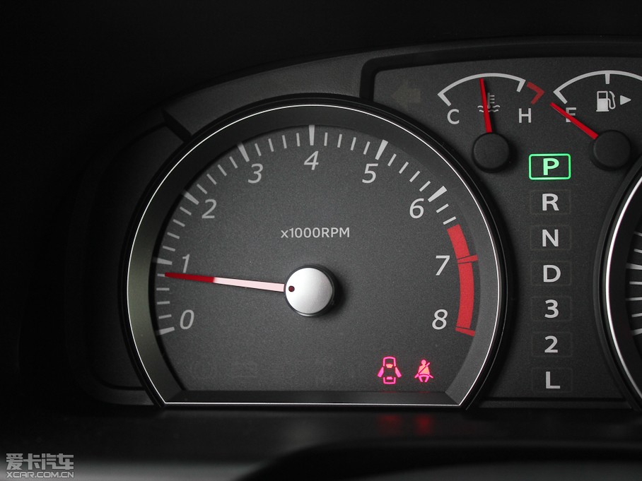 2012�ķ�� 1.3L �Ԅ�JLX