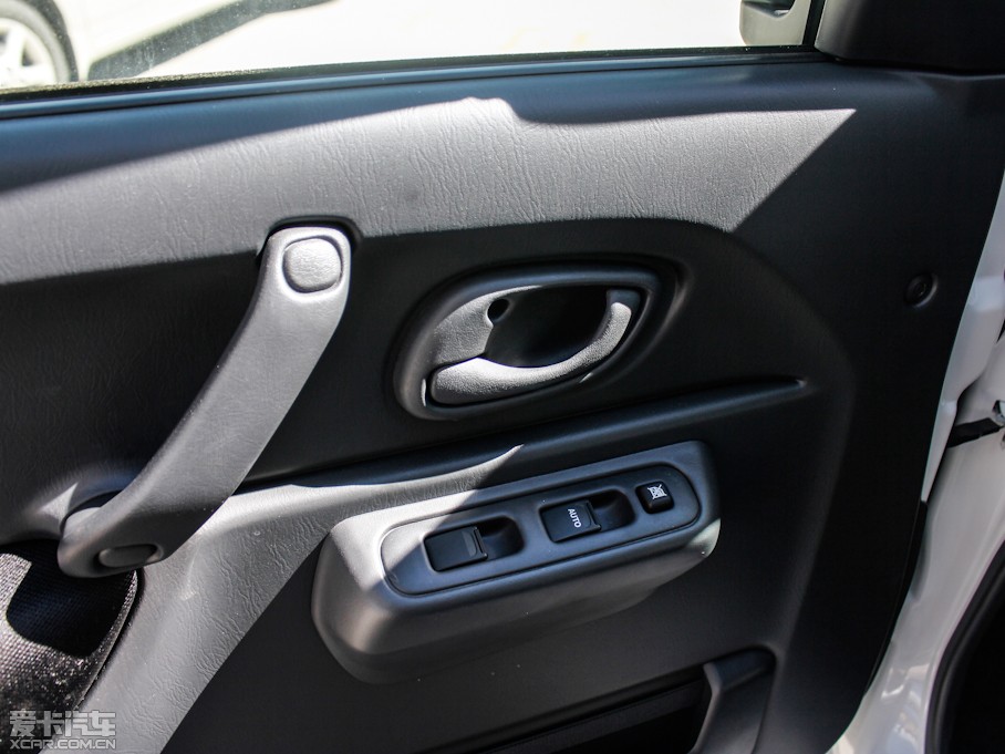 2012ķ 1.3L Ԅ(dng)JLX(do)