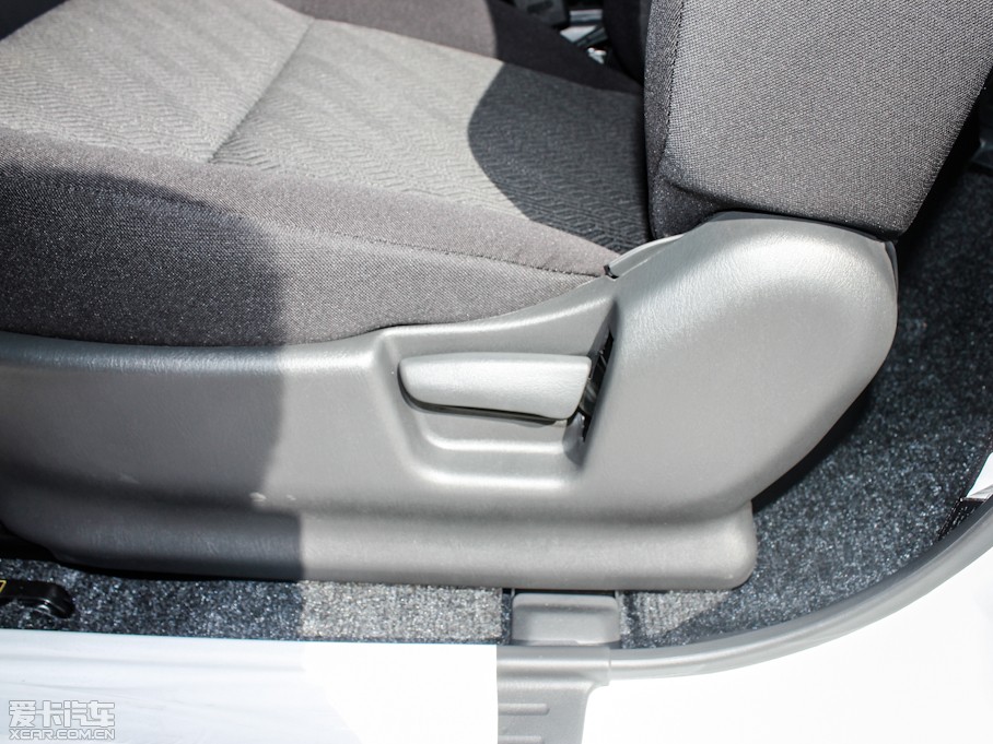 2012ķ 1.3L Ԅ(dng)JLX(do)