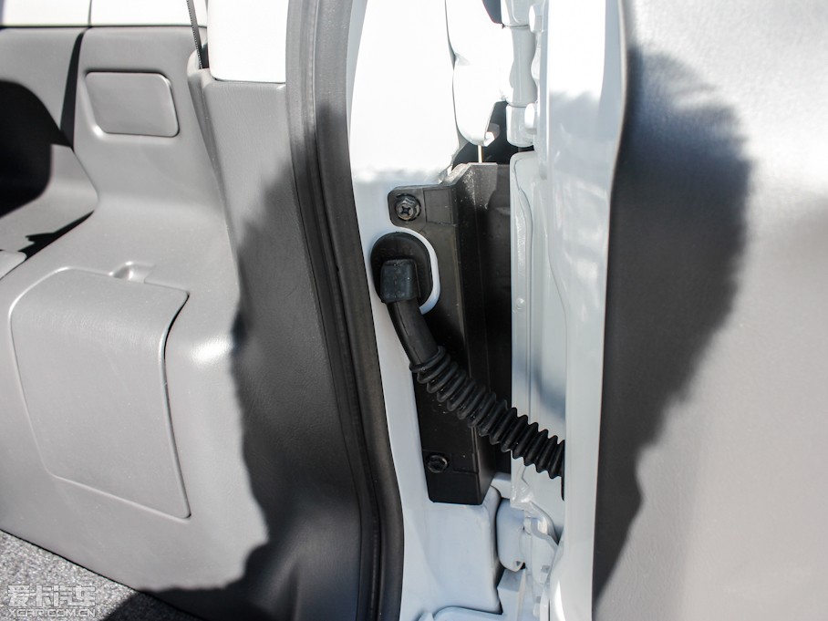 2012ķ 1.3L ԄJLX