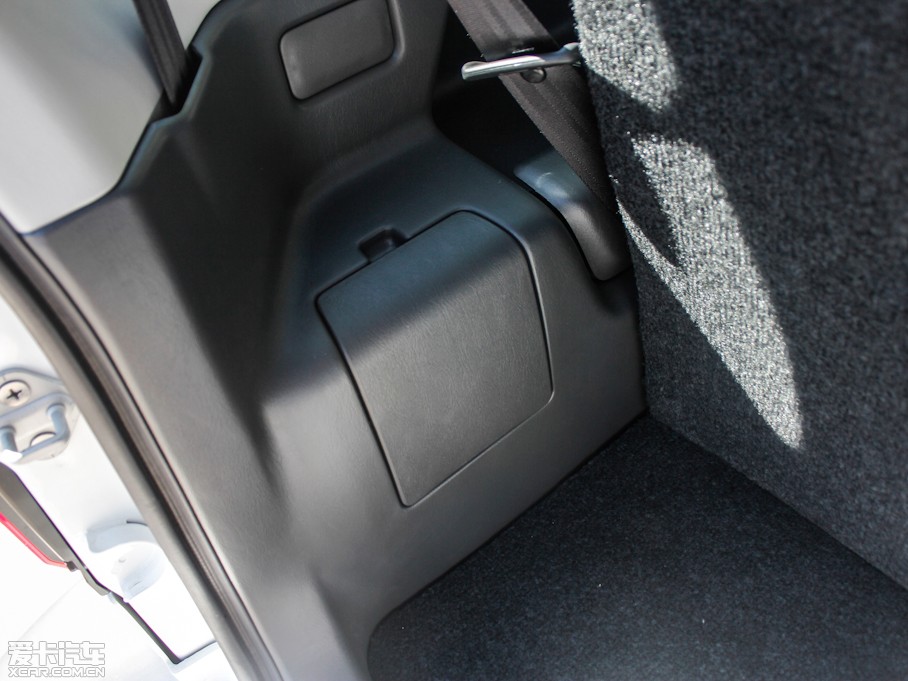 2012ķ 1.3L ԄJLX