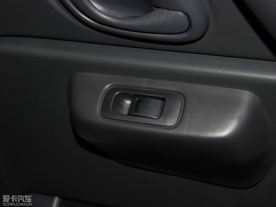 2012ķ 1.3L քJLX