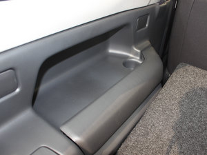 2012款1.3L 手动JLX导航版 空间座椅