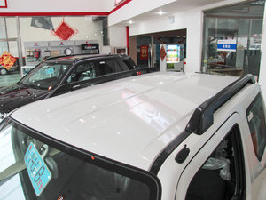 2012款1.3L 手动JLX 车顶