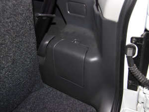 2012款1.3L 手动JLX 空间座椅