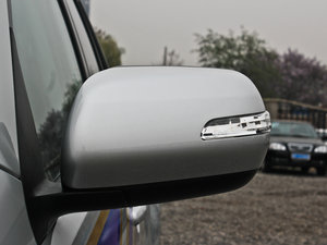 2012款2.4L JX-EH 5门限量版 后视镜