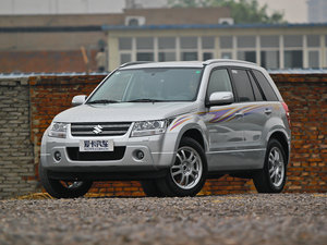 2012款2.4L JX-EH 5门限量版 左前45度