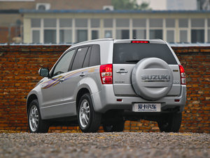2012款2.4L JX-EH 5门限量版 左后45度