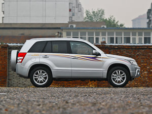2012款2.4L JX-EH 5门限量版 整体外观