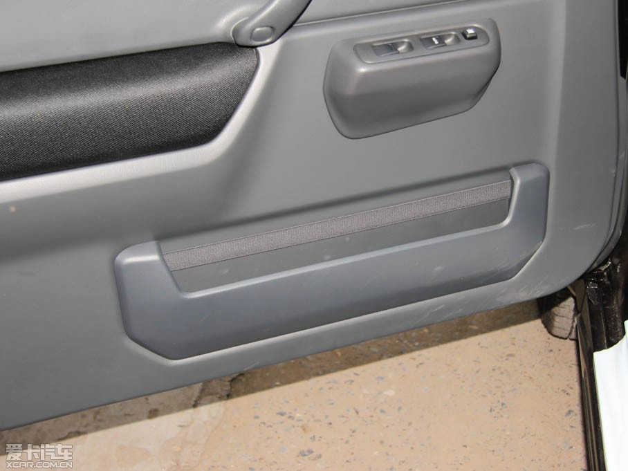 2015�ķ�� 1.3L �Ԅ� JLX������