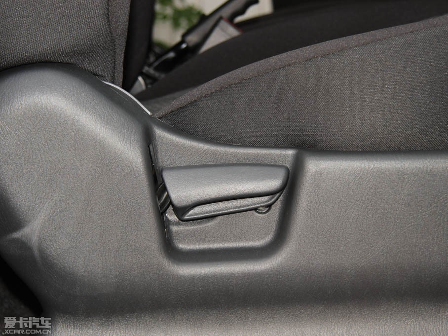 2015�ķ�� 1.3L �Ԅ� JLX������