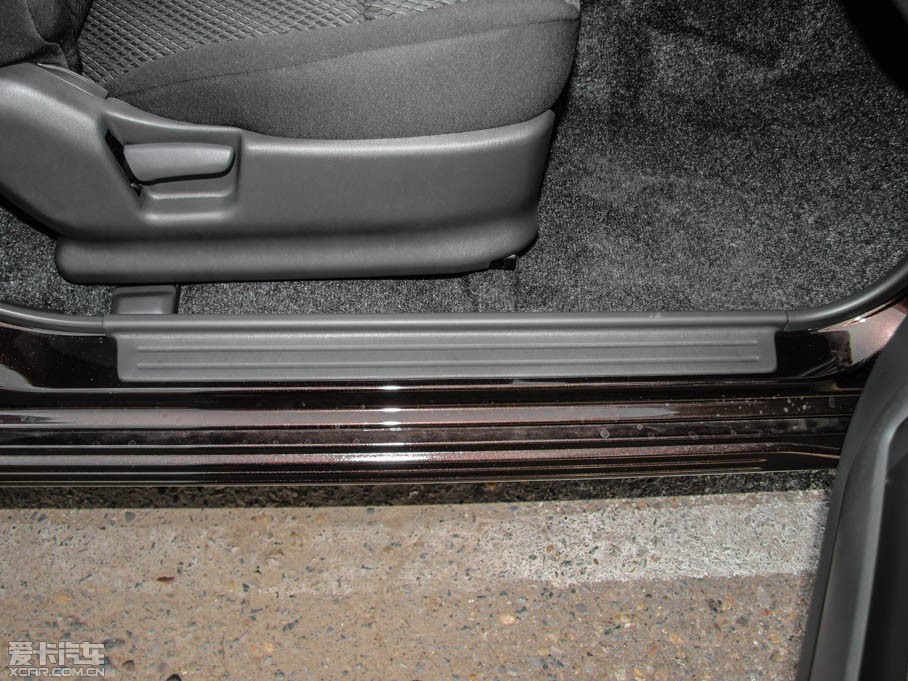 2015ķ 1.3L Ԅ JLX