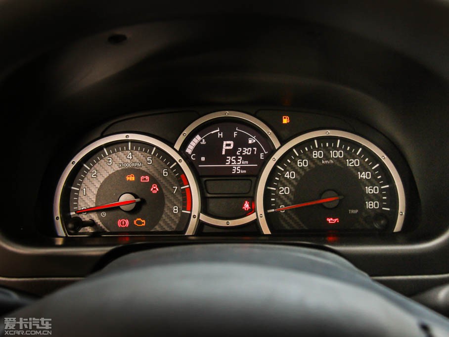 2015�ķ�� 1.3L �Ԅ� JLX������