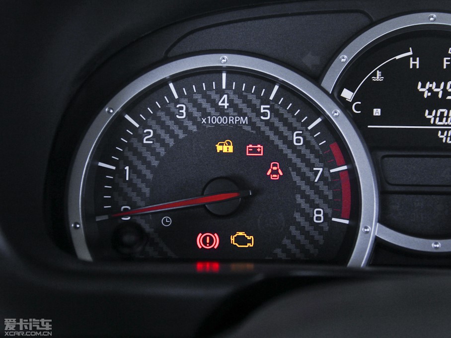 2015ķ 1.3L ք JLX