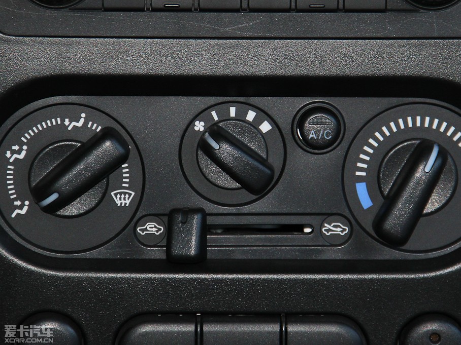 2015ķ 1.3L ք JLX