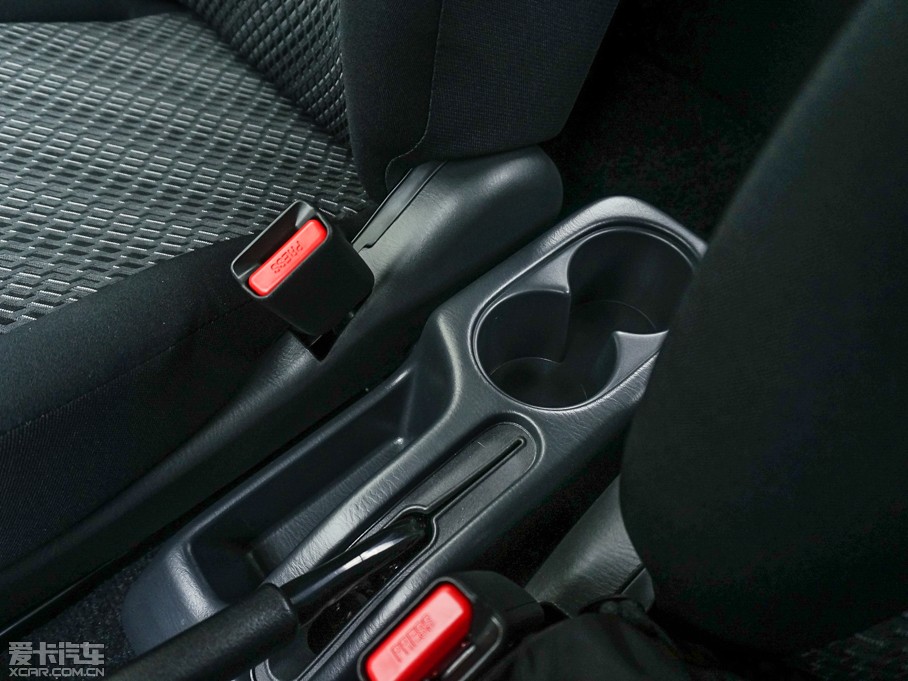 2015ķ 1.3L Ԅ JLX