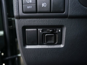 2015款1.3L 自动 JLX导航版 空间座椅