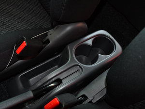 2015款1.3L 自动 JLX 空间座椅