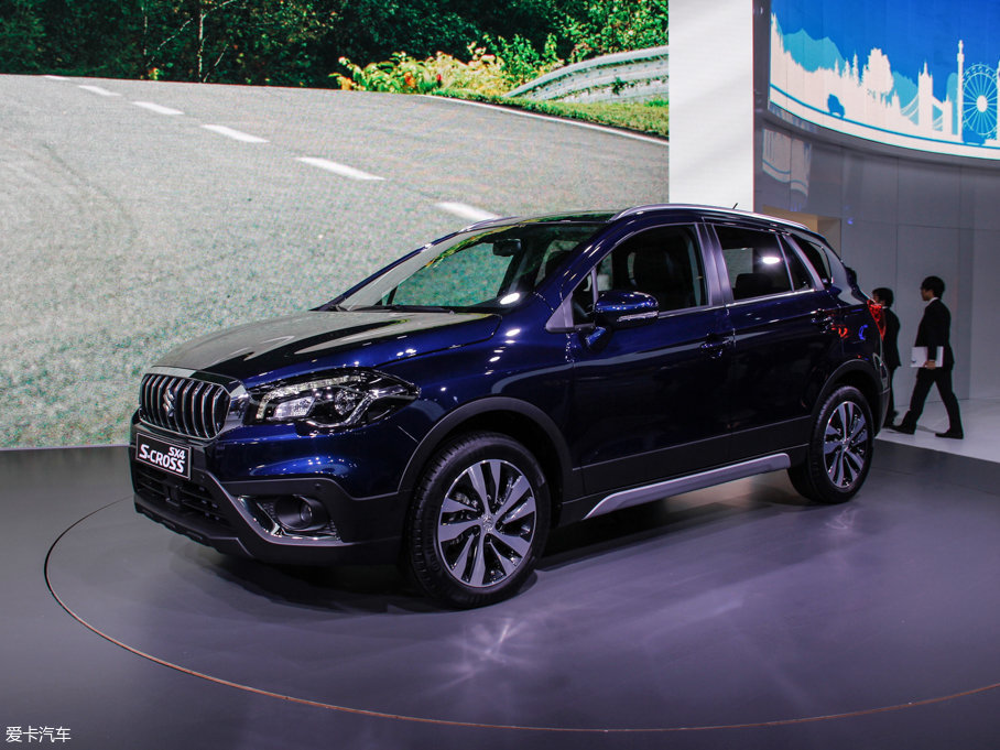 SX4 S-CROSS